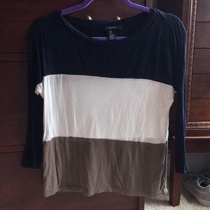 Color block tee shirt